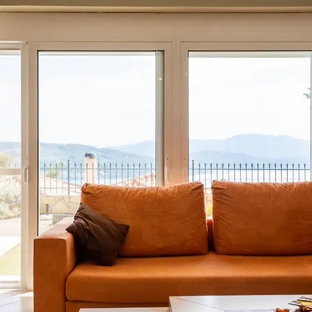 Βίλα Sissy Carefree Vacationsθε