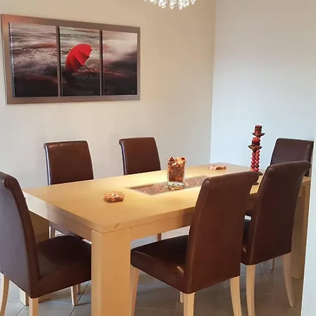 Sissy Carefree Vacationsθε Βίλα *